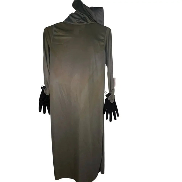 Evil pumpkin skeleton with bleeding heart mask not included boy’s Medium - Picture 2 of 11